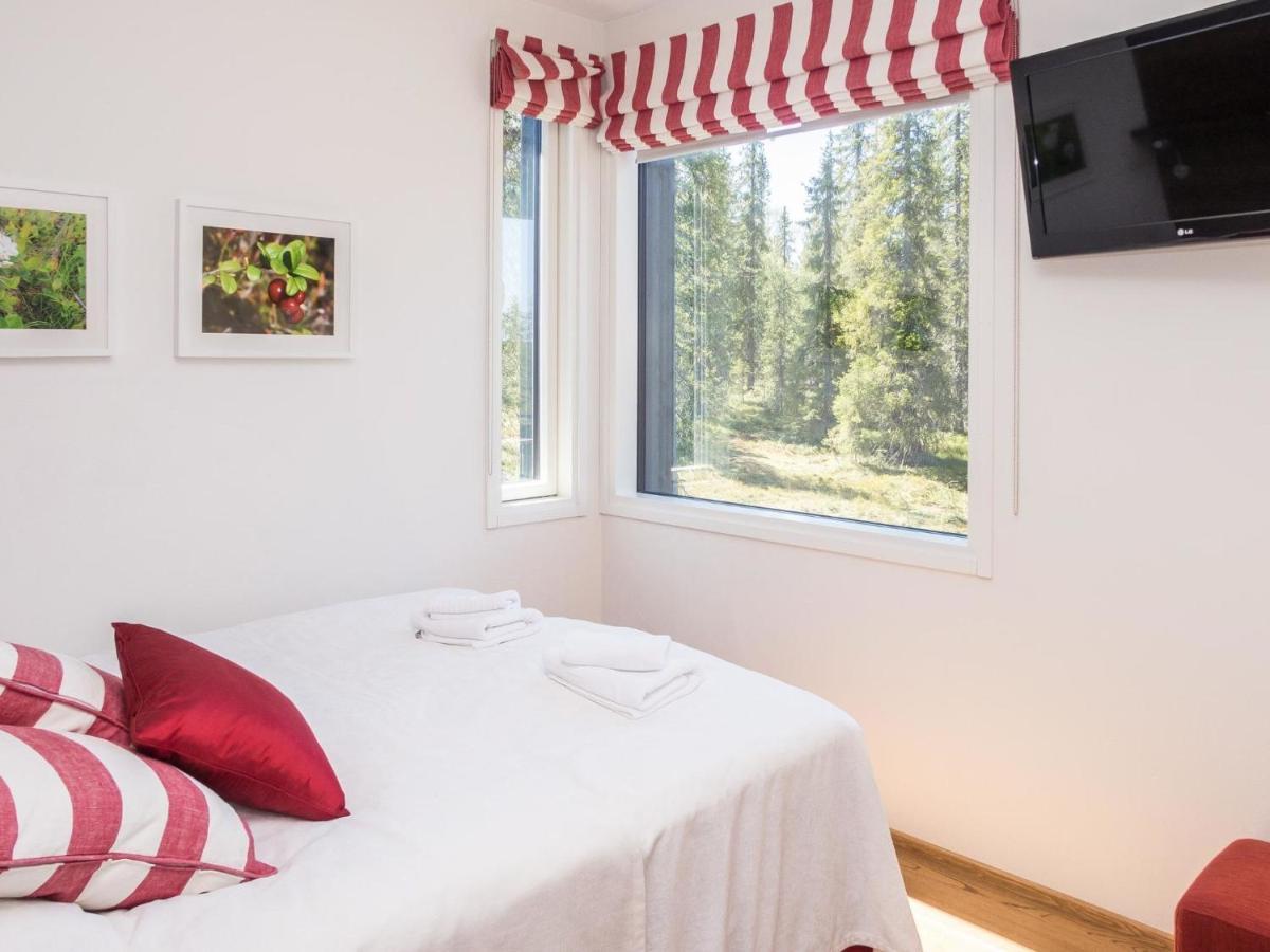 Holiday Home Holy Lake Chalet By Interhome Niskala Exterior photo